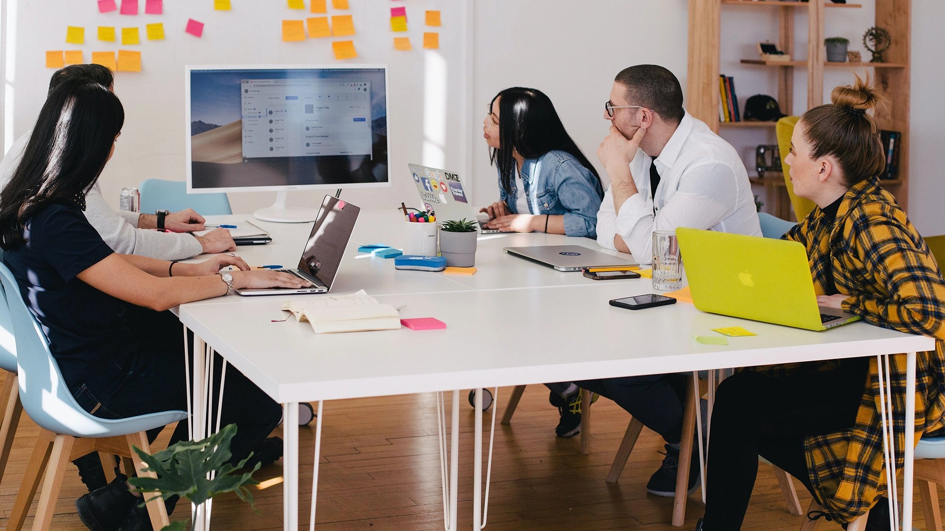 How To Train Employees on New Software | Box UK