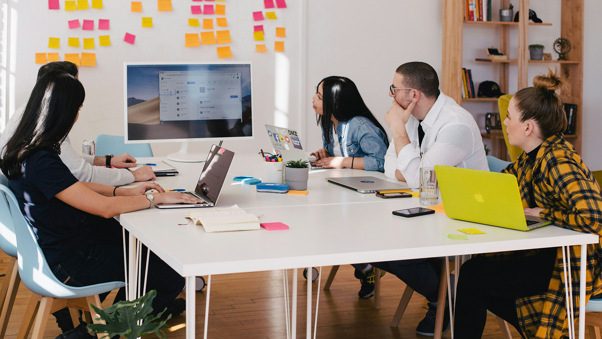 product design team meeting